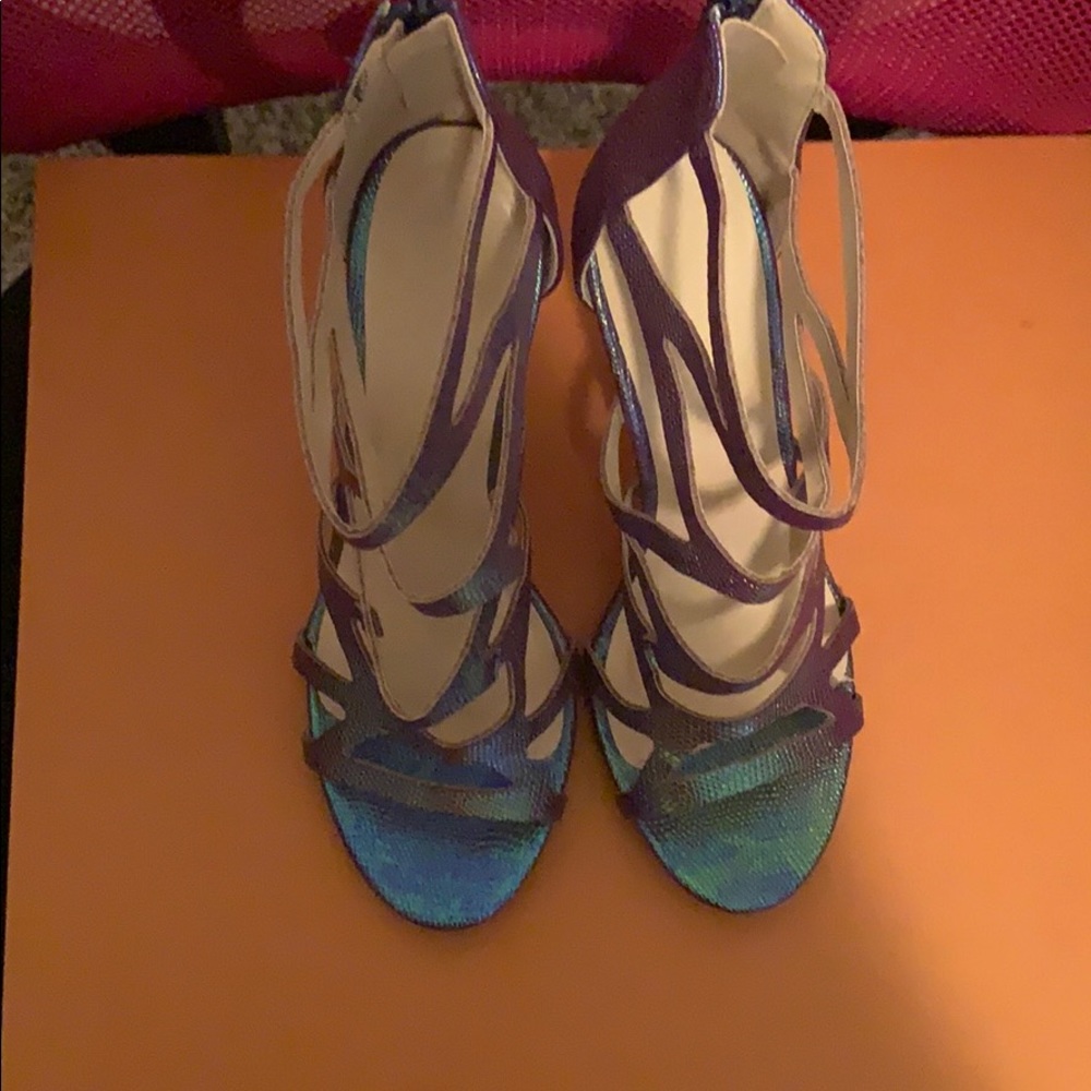 Heeled sandal